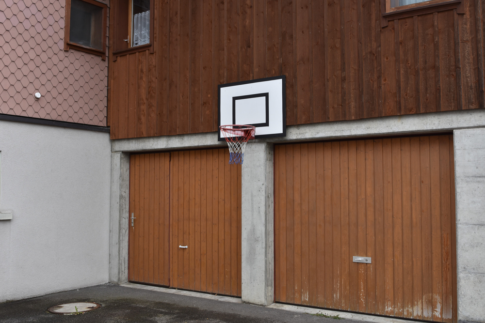 Basketballkorb Garage Befestigen